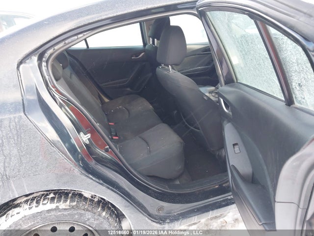 3MZBM1V71FM142613 Mazda 3 TOURING