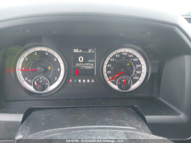 1C6RR7TT3KS641301 RAM 1500 Classic Slt