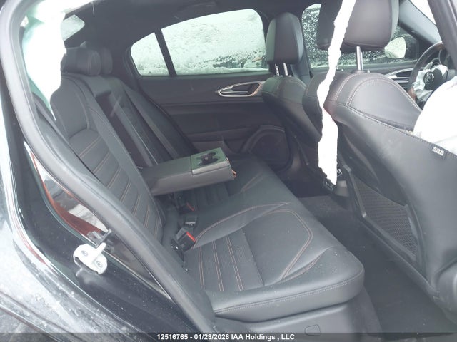 ZARFANANXS7692525 Alfa Romeo Giulia Intensa Awd