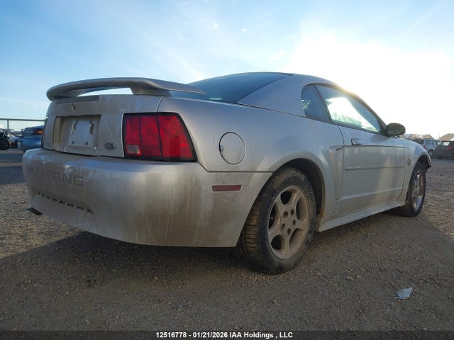 2004 Ford Mustang მანქანა იყიდება აუქციონზე, vin: 1FAFP40624F185114, აუქციონის ნომერი: 12516778