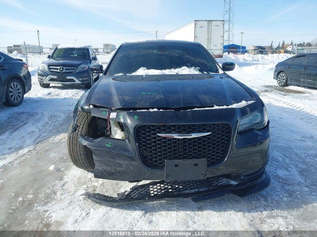 Chrysler 300 S 2015 2C3CCABG3FH841825 Image 12