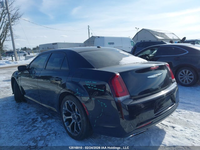 Chrysler 300 S 2015 2C3CCABG3FH841825 Image 3