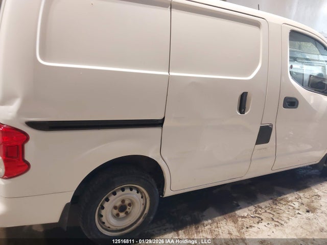 3N6CM0KN0HK707286 Nissan Nv200 2.5s/2.5sv