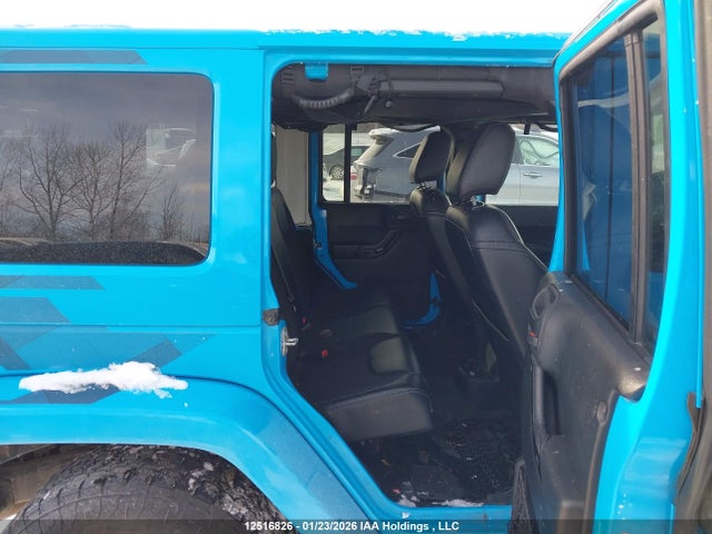 1C4BJWEGXHL556129 Jeep TJ
