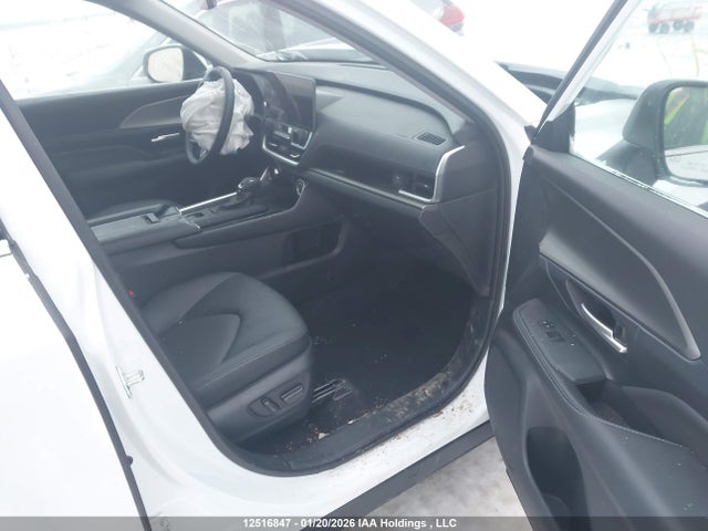 Toyota Grand Highlander 2025 5TDAAAB5XSS095232 Image 5