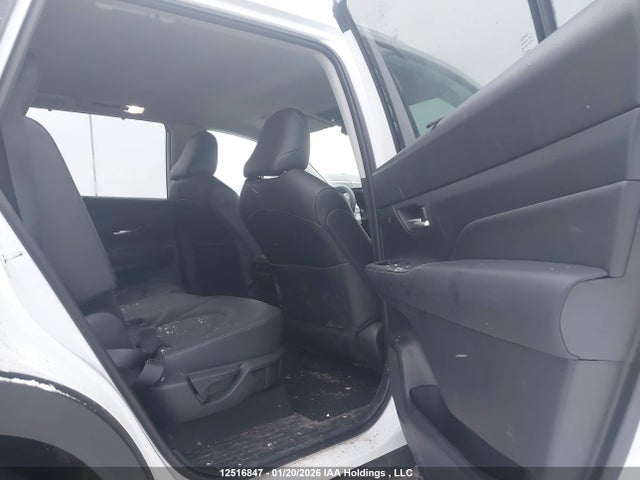 Toyota Grand Highlander 2025 5TDAAAB5XSS095232 Image 8