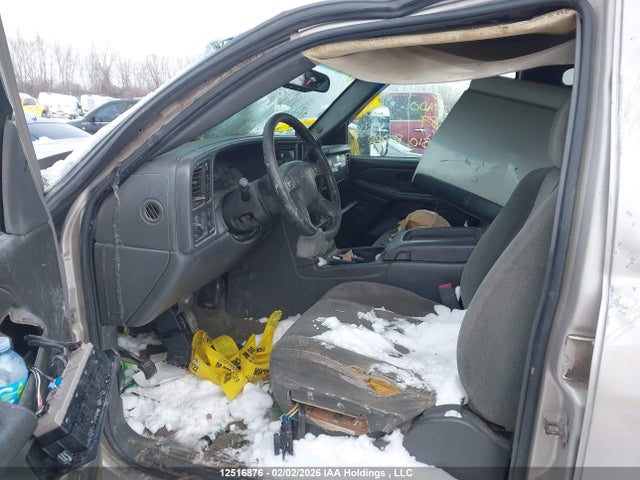 2004 Chevrolet Silverado 2500hd მანქანა იყიდება აუქციონზე, vin: 1GCHK23244F247689, აუქციონის ნომერი: 12516876