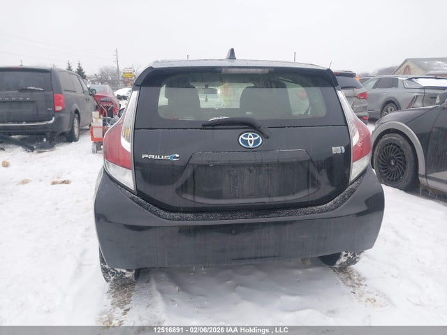 JTDKDTB35G1126882 Toyota PRIUS C