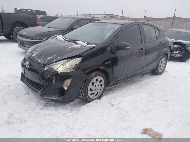 JTDKDTB35G1126882 Toyota PRIUS C