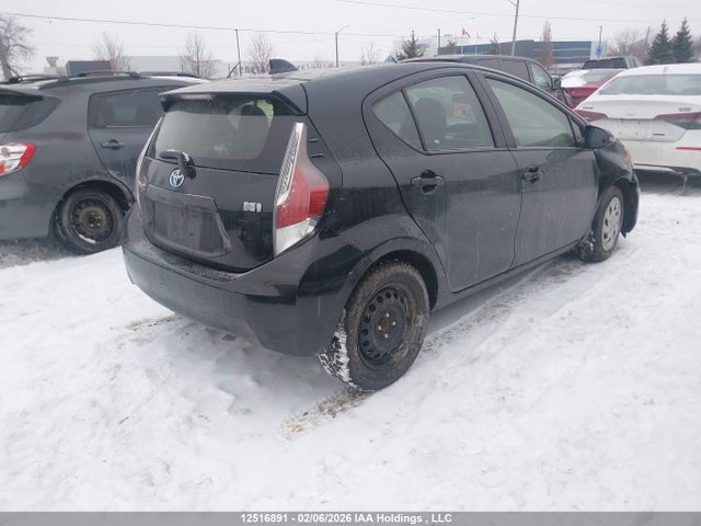 JTDKDTB35G1126882 Toyota PRIUS C