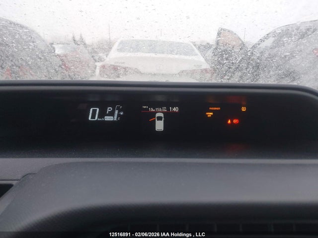 JTDKDTB35G1126882 Toyota PRIUS C