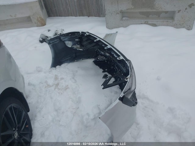 12516898 :رقم المزاد ، 4T1K31AK3NU039585 vin ، 2022 Toyota Camry Hybrid Xse مزاد بيع
