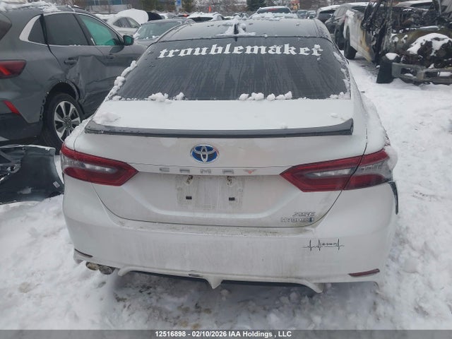 12516898 :رقم المزاد ، 4T1K31AK3NU039585 vin ، 2022 Toyota Camry Hybrid Xse مزاد بيع