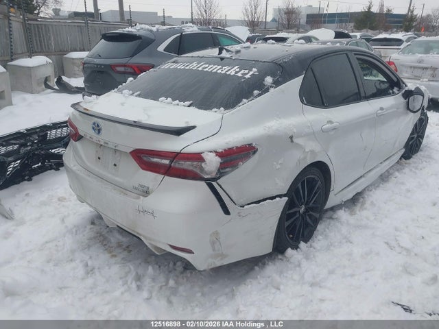 12516898 :رقم المزاد ، 4T1K31AK3NU039585 vin ، 2022 Toyota Camry Hybrid Xse مزاد بيع