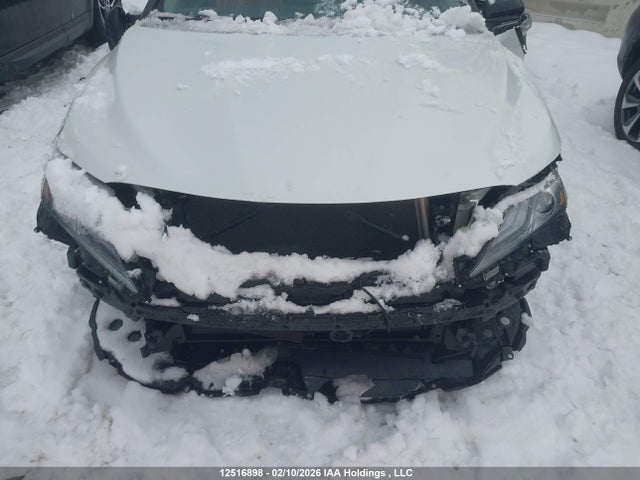 12516898 :رقم المزاد ، 4T1K31AK3NU039585 vin ، 2022 Toyota Camry Hybrid Xse مزاد بيع