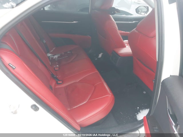 12516898 :رقم المزاد ، 4T1K31AK3NU039585 vin ، 2022 Toyota Camry Hybrid Xse مزاد بيع
