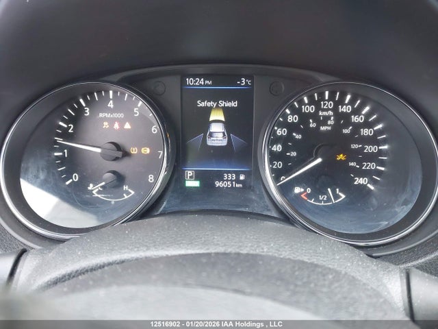 5N1AT2MT7JC777718 Nissan Rogue S/sl