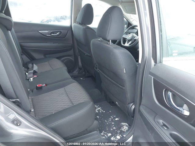 5N1AT2MT7JC777718 Nissan Rogue S/sl