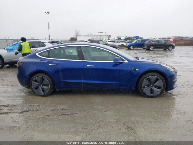 5YJ3E1EA8LF715412 Tesla MODEL 3