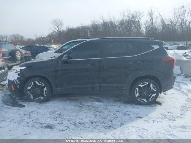 KNDETCA78R7535379 KIA Seltos Sx Turbo W/black Interior/sx Turbo W/burgundy Interior/x-line