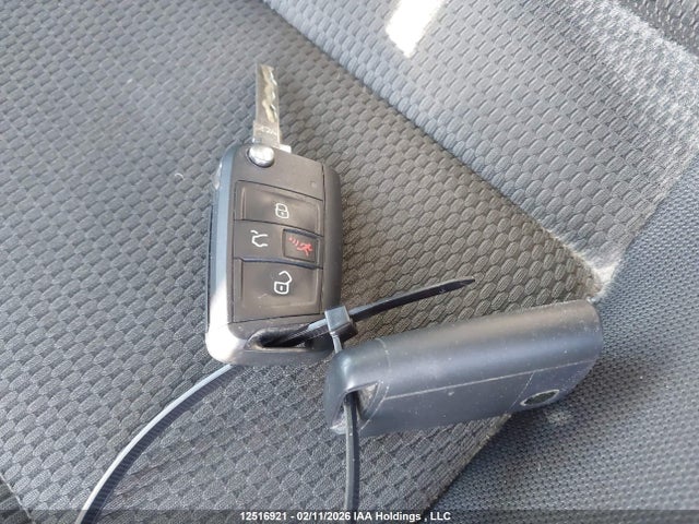 3VWG17AU1JM282537 Volkswagen Golf 1.8 Tsi Comfortline/1.8 Tsi Highline/1.8 Tsi Trendline