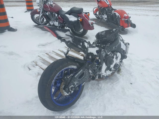JYARN66NXRA000587 Yamaha YZFR1