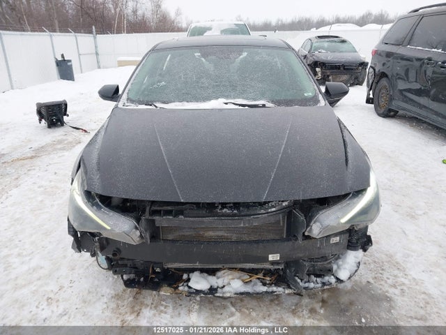 KMHLM4AG8MU186563 Hyundai Elantra Preferred Ivt With Sun And Tech Package