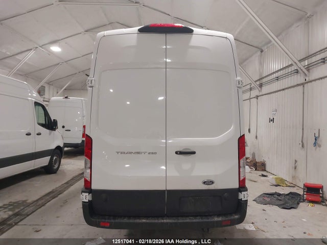 1FTBR3X83RKA78477 Ford Transit T-250