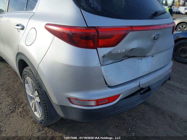 KNDPMCAC8H7081314 KIA Sportage Lx