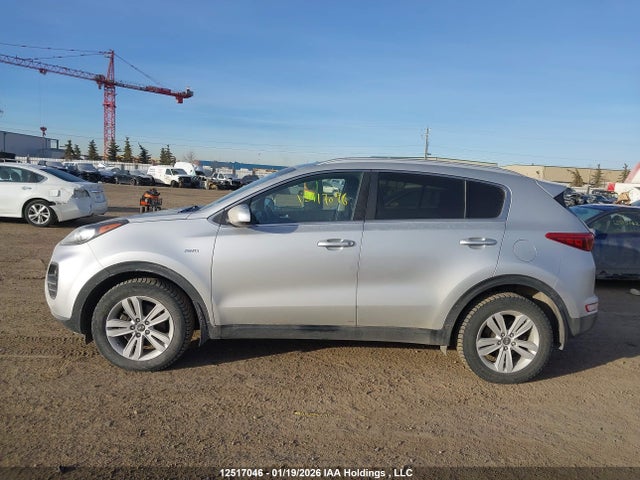 KNDPMCAC8H7081314 KIA Sportage Lx
