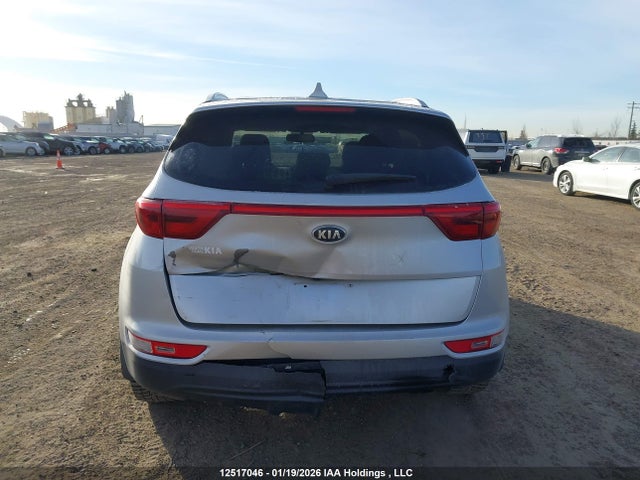 KNDPMCAC8H7081314 KIA Sportage Lx
