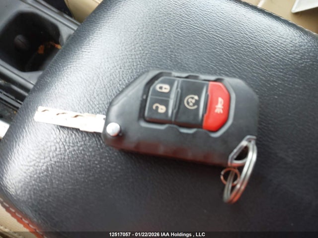 1C4HJXEG8KW614079 Jeep TJ