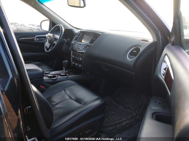 5N1AR2MM0GC619964 Nissan Pathfinder Platinum/s/sl/sv