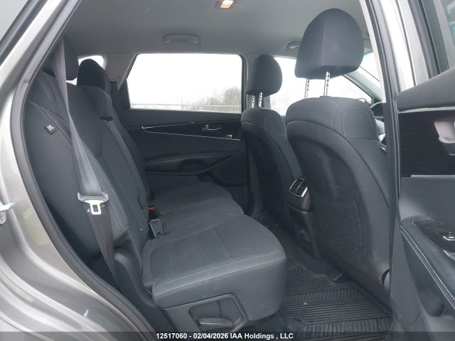 5XYPGDA38KG442094 KIA Sorento 2.4l Lx