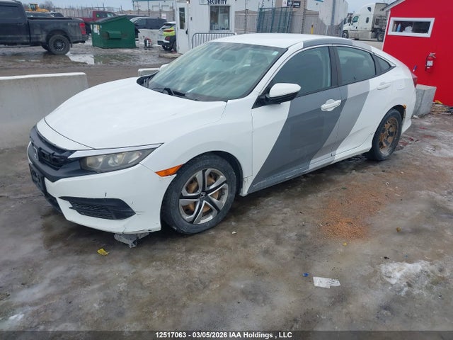 Aukcja sprzedaży 2017 Honda Civic Lx, vin: 2HGFC2F5XHH008776, numer aukcji: 12517063
