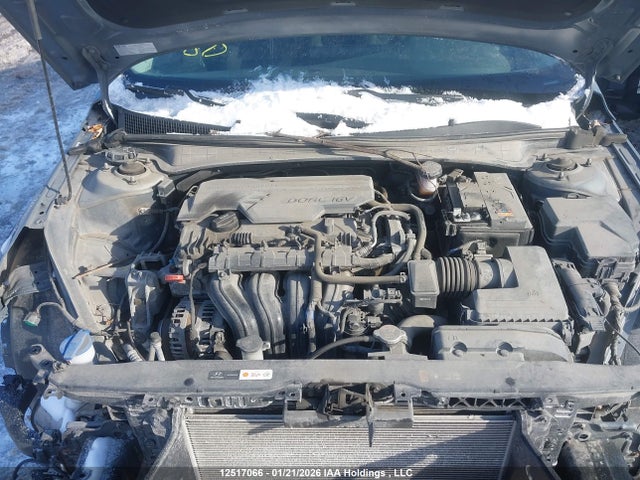 KMHLM4AG4MU198645 Hyundai ELANTRA SEL