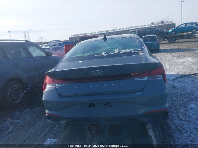 KMHLM4AG4MU198645 Hyundai ELANTRA SEL