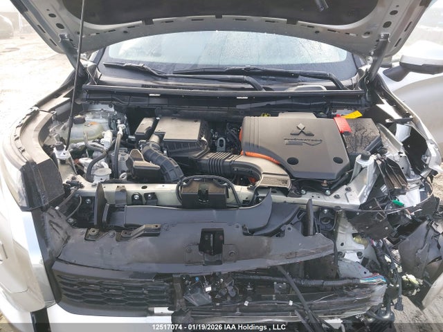 JA4T5VA90SZ606352 Mitsubishi Outlander Se