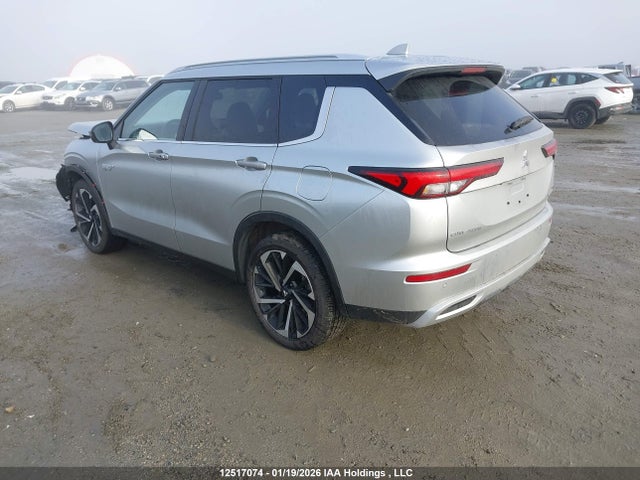 JA4T5VA90SZ606352 Mitsubishi Outlander Se