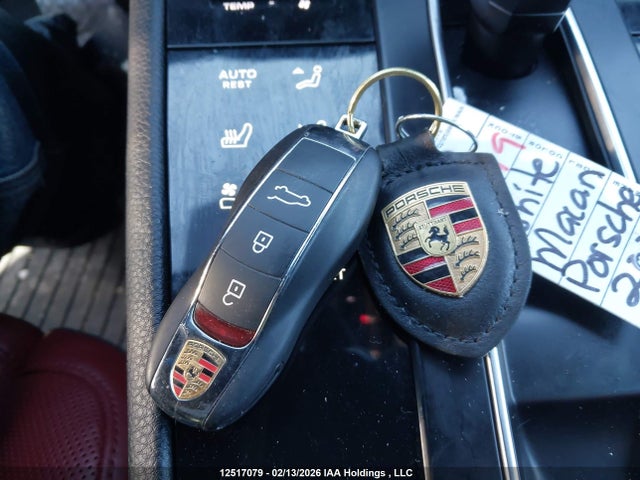 Porsche Macan T 2025 WP1AA2A57SLB02094 Image 11