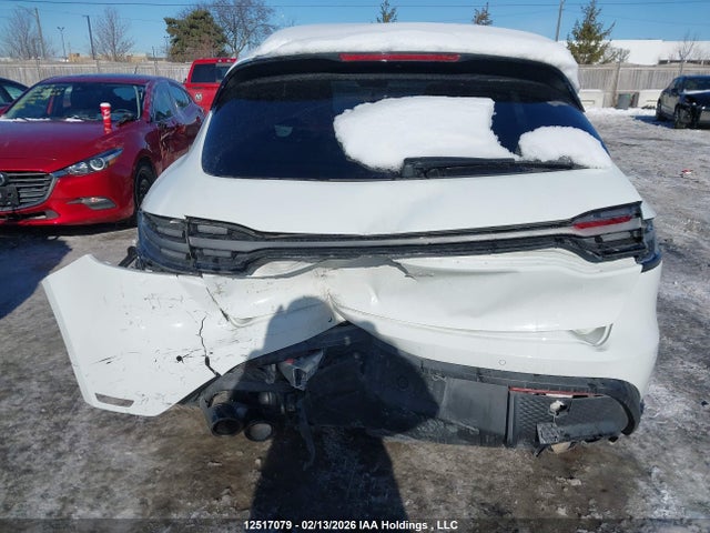 Porsche Macan T 2025 WP1AA2A57SLB02094 Image 16