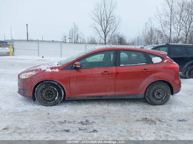1FADP3K2XJL317190 Ford FOCUS SE
