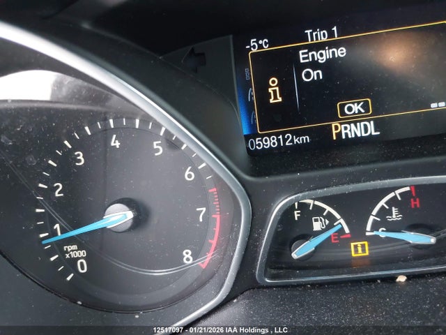 1FADP3K2XJL317190 Ford FOCUS SE