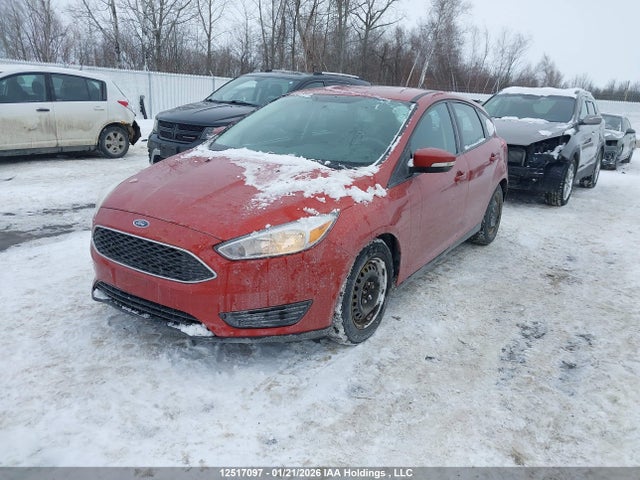 1FADP3K2XJL317190 Ford FOCUS SE