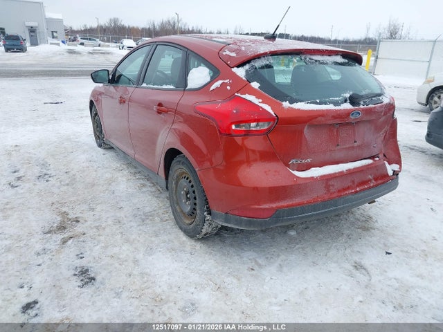1FADP3K2XJL317190 Ford FOCUS SE