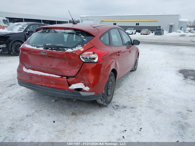 1FADP3K2XJL317190 Ford FOCUS SE