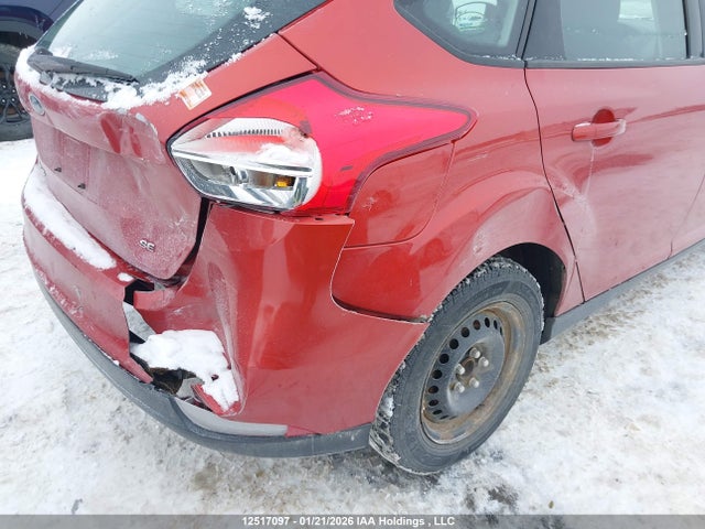 1FADP3K2XJL317190 Ford FOCUS SE