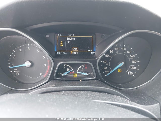1FADP3K2XJL317190 Ford FOCUS SE