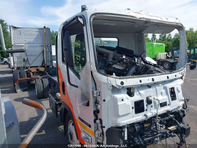 12517098 :رقم المزاد ، JALE5W164S7P08452 vin ، 2025 Isuzu Nrr مزاد بيع