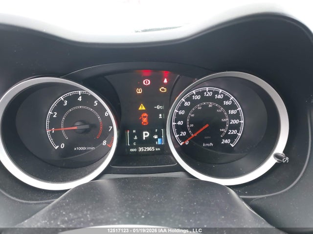 JA32U2FU4HU604060 Mitsubishi LANCER ES